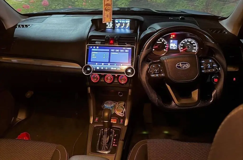 2014 Subaru Forester thumbnail 3