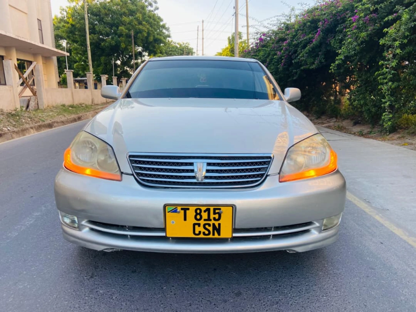 Toyota Mark II Grand GX110 Sedan