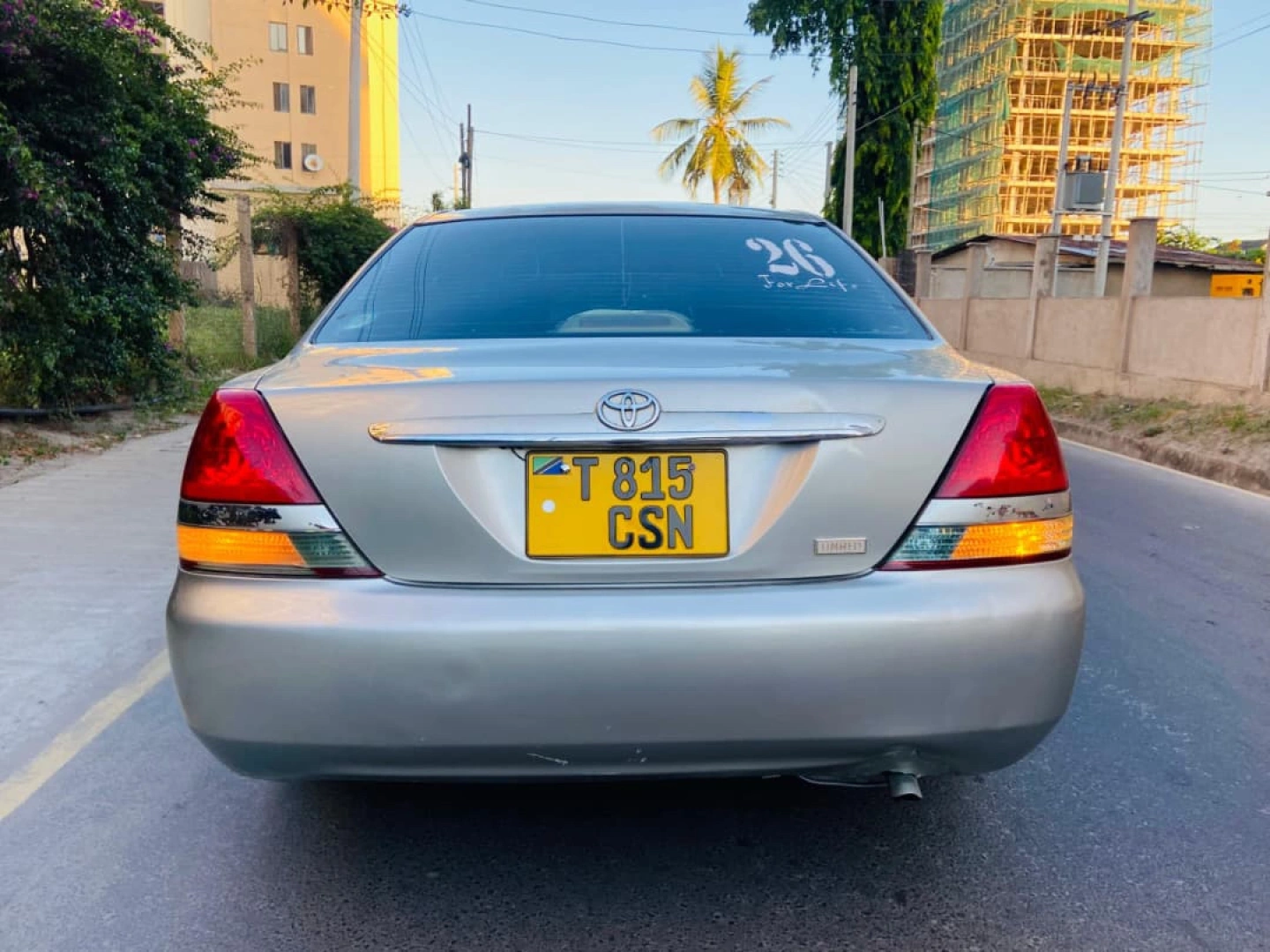 Toyota Mark II Grand GX110 Sedan thumbnail 5