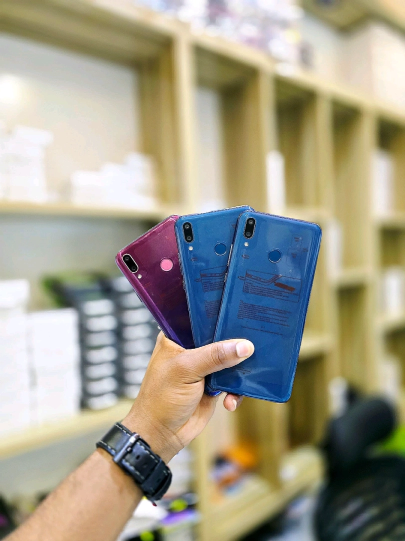 Vivo Y9 Smartphone 128GB 6GB RAM Dual SIM