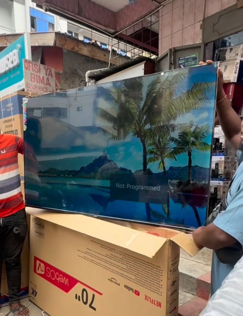 Alitop 70 inch 4K webOS Smart TV thumbnail 2