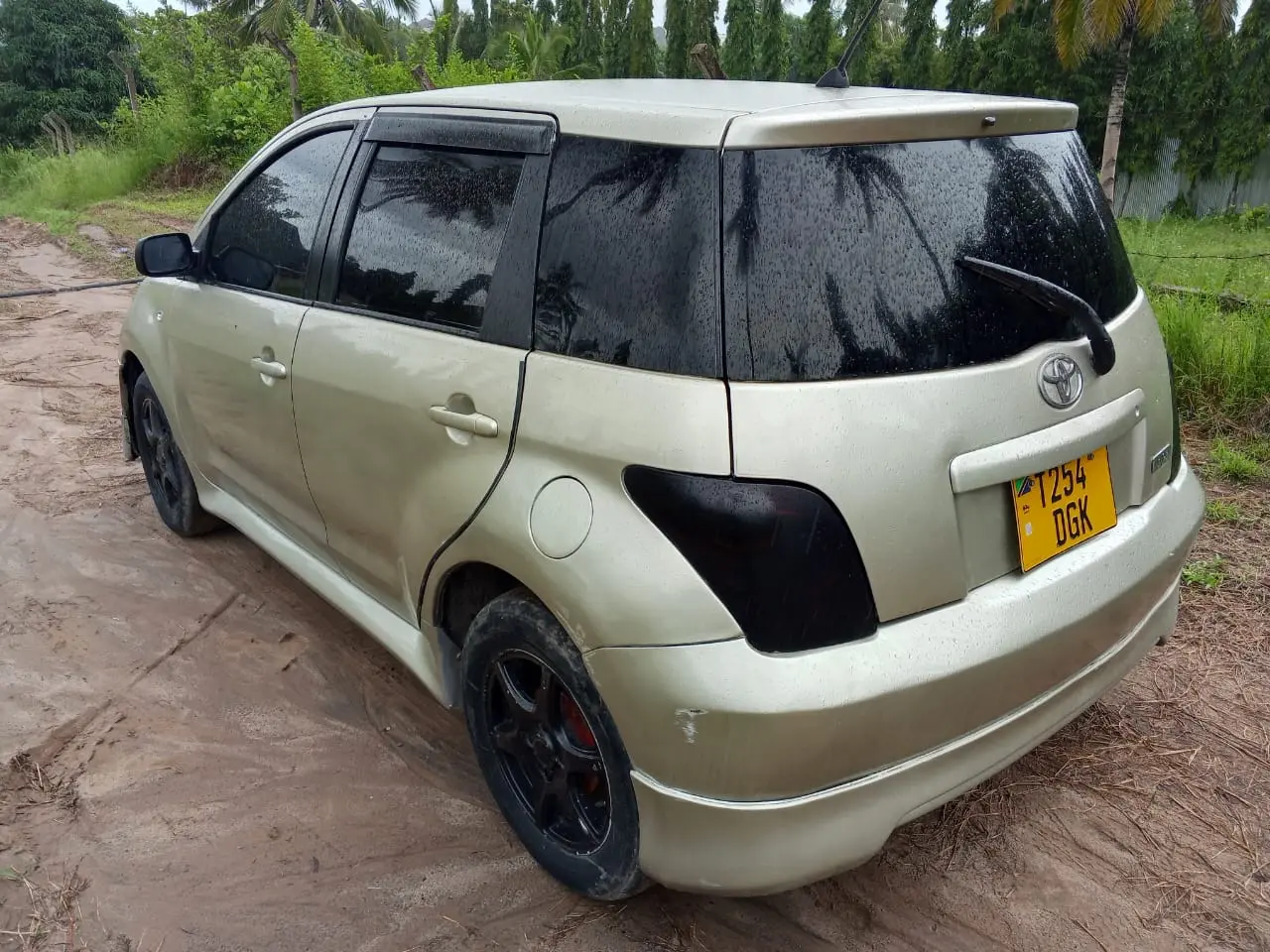 Toyota Ist Kali Sana thumbnail 2