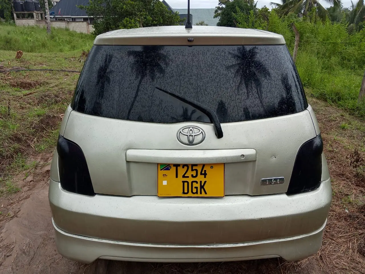 Toyota Ist Kali Sana thumbnail 3