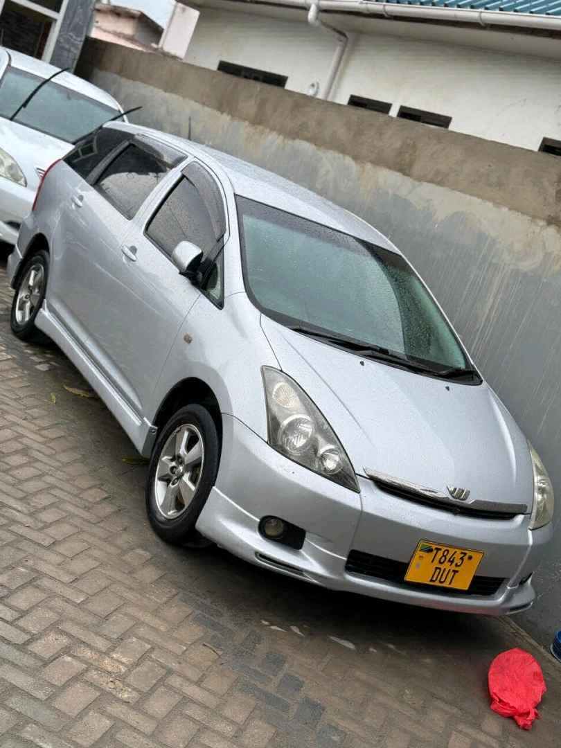 Toyota Wish 2004 Automatic 7 Seater