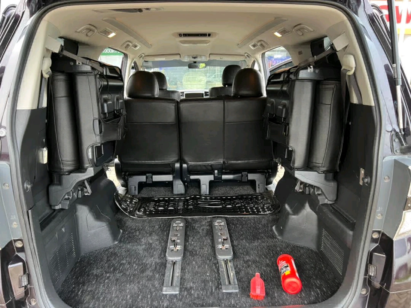 Toyota Vellfire 2008 Minivan - 2360cc thumbnail 7