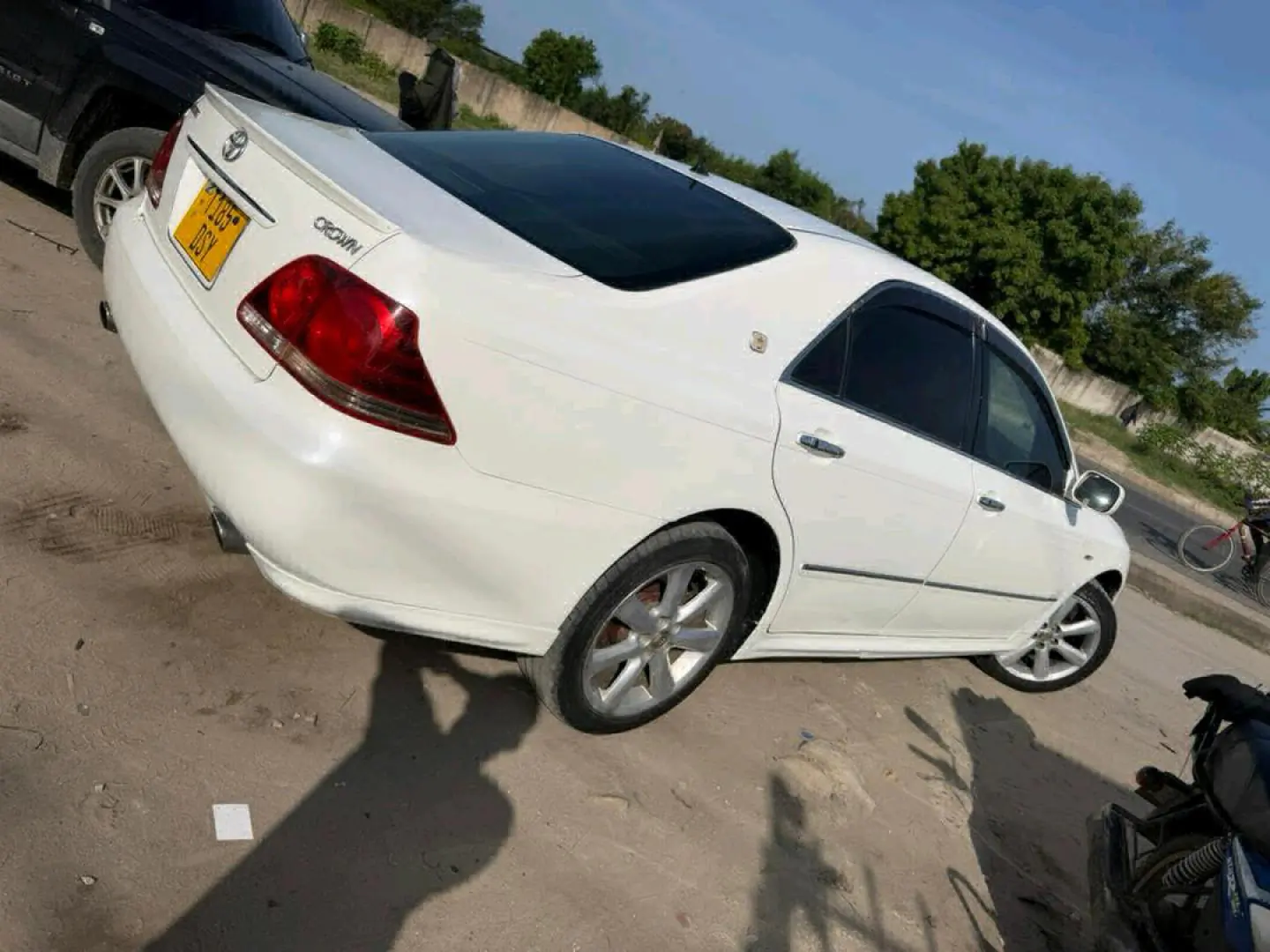 Toyota Crown Athlete 2006, White thumbnail 2