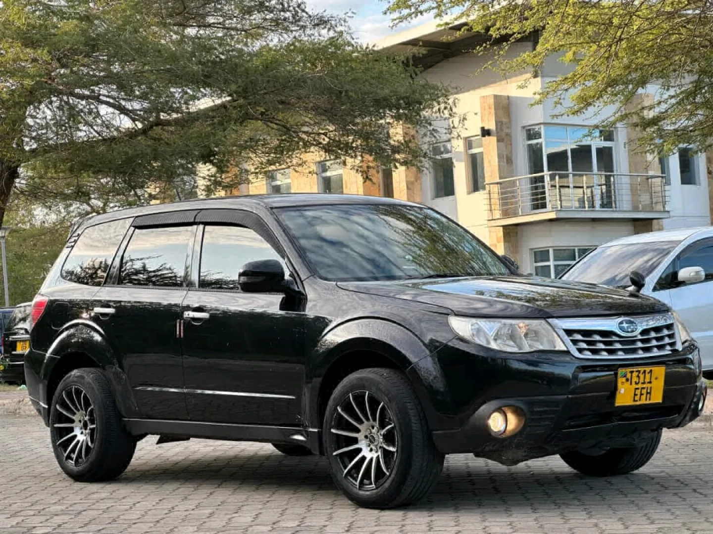 Subaru Forester 2011 (CC 1990) On Sale thumbnail 5