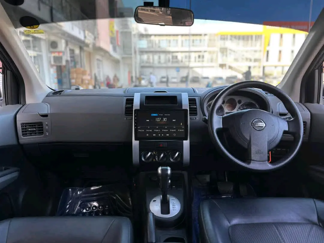 2008 Nissan X-Trail Automatic Grey thumbnail 6