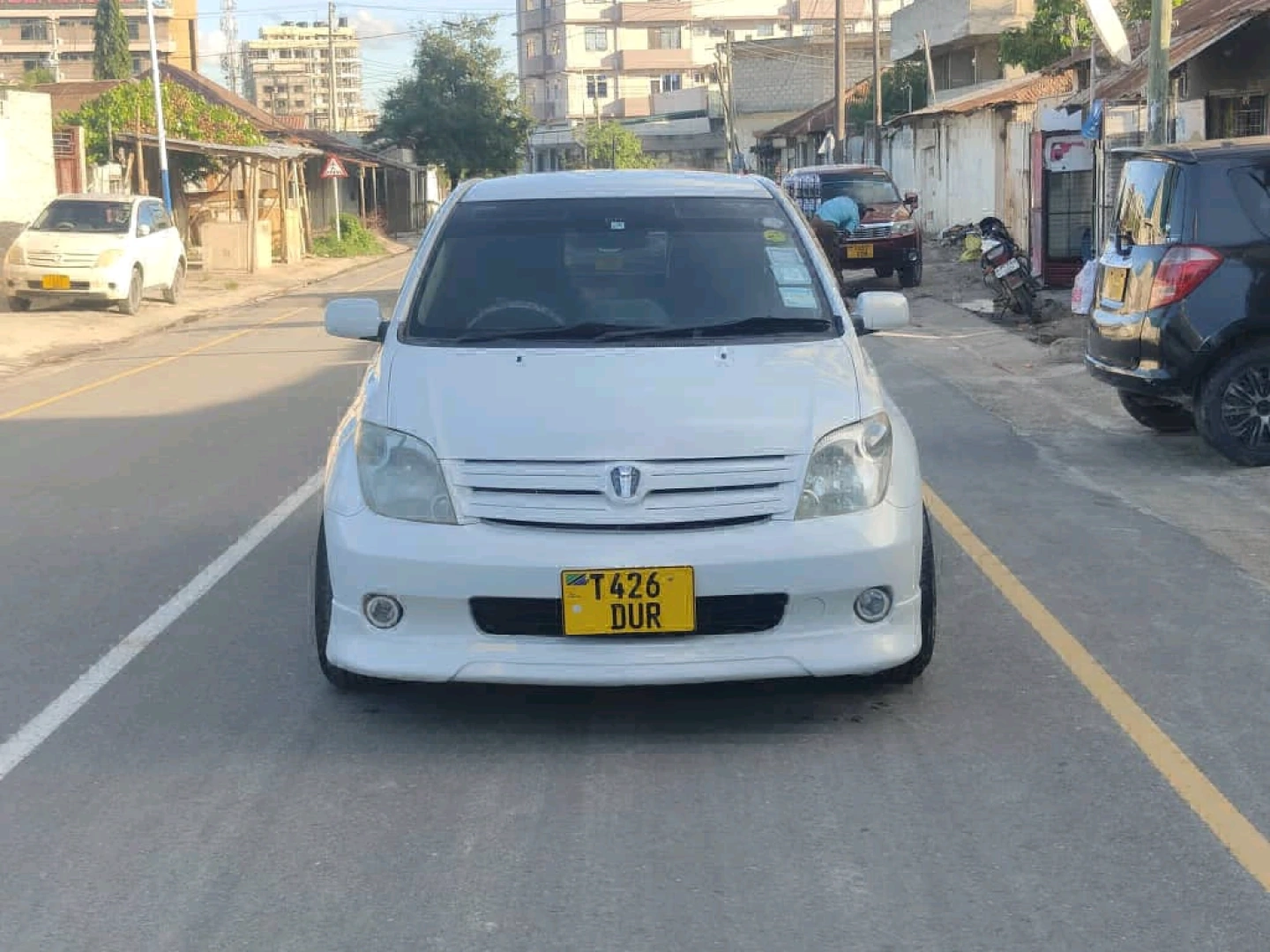 Toyota Ist 2005 1290cc White
