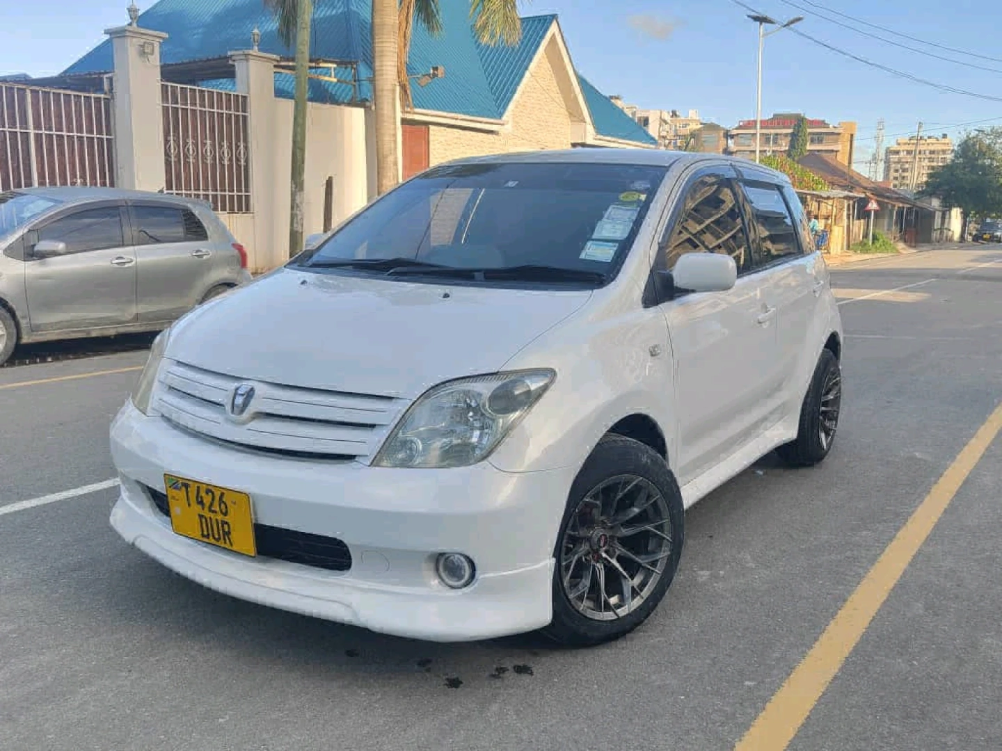 Toyota Ist 2005 1290cc White thumbnail 7
