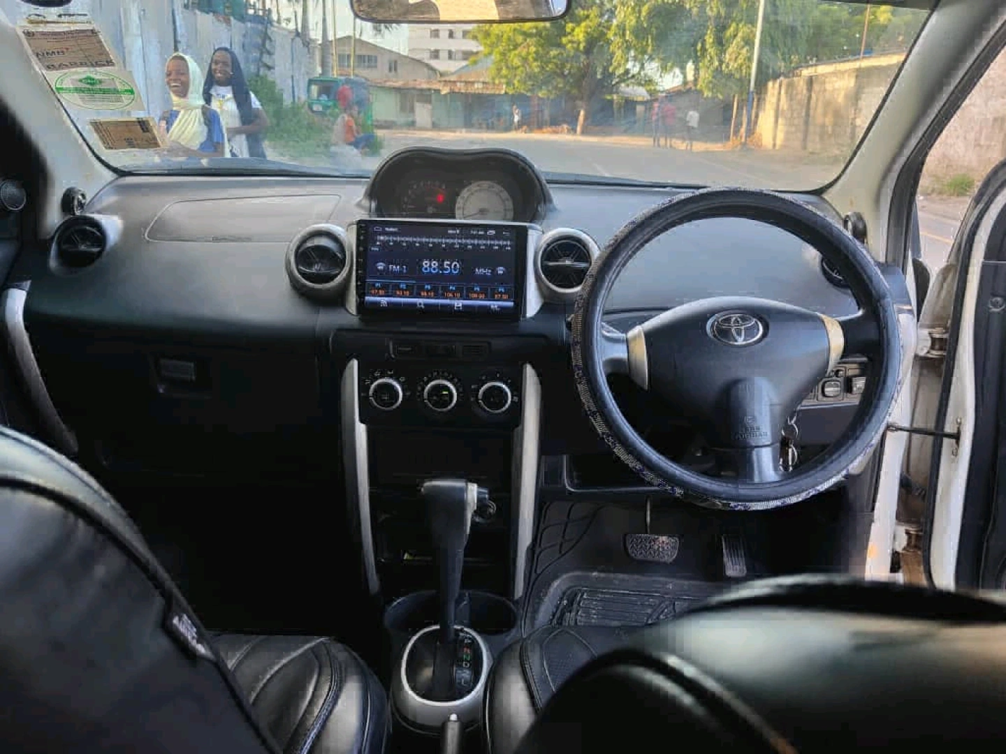 Toyota Ist 2005 1290cc White thumbnail 8
