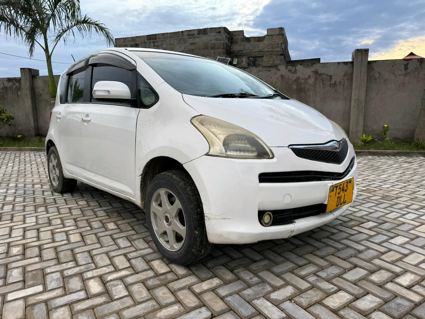 Toyota Ractis 2006 Hatchback thumbnail 5