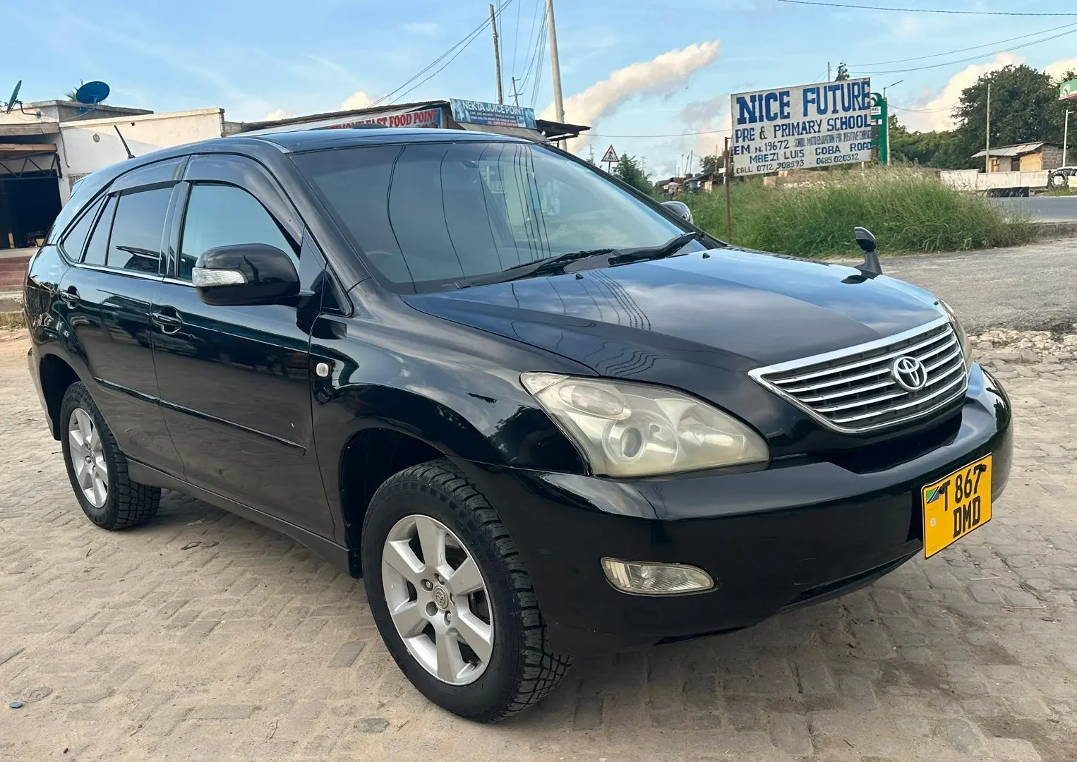 Toyota Harrier 240G