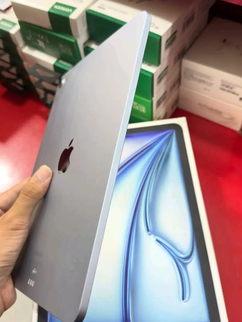 Apple iPad Air 6th Gen M3 (11" & 13")