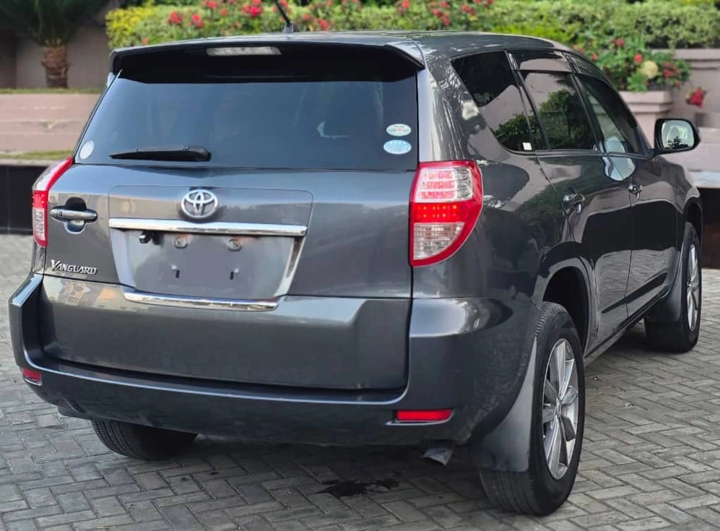 Toyota Vanguard 2010 Full Option Low Mileage thumbnail 3