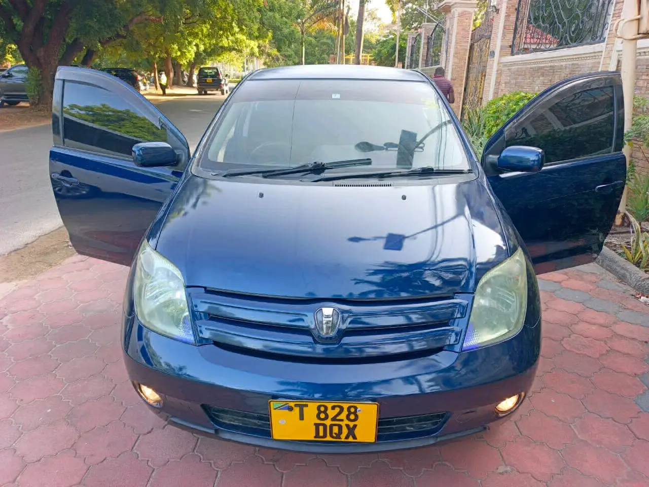 Toyota Ist 2NZ Engine, Full Options