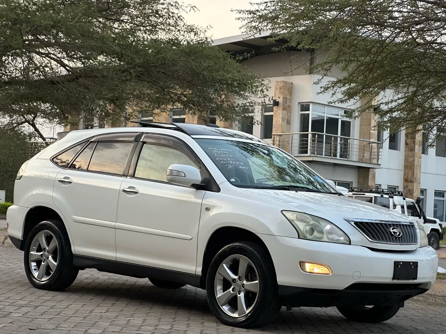 Toyota Harrier 2007 Automatic SUV thumbnail 2