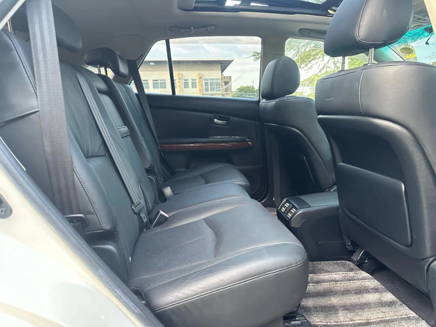 Toyota Harrier 2007 Automatic SUV thumbnail 8