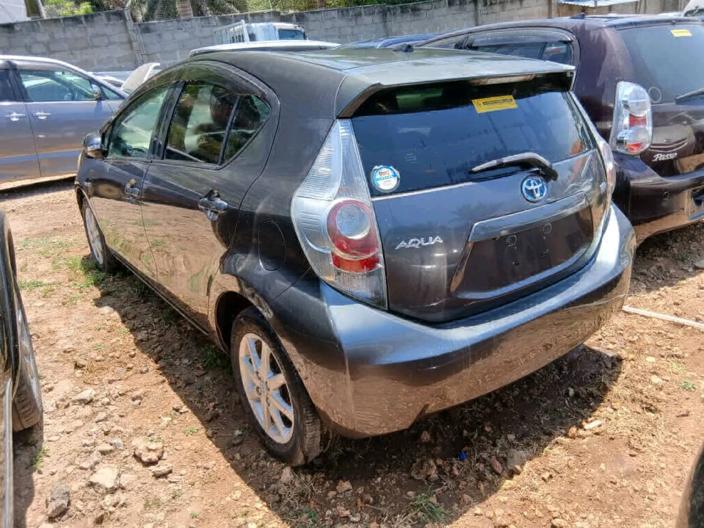 Toyota Aqua 2013 Inauzwa thumbnail 5