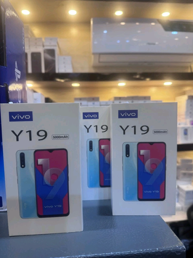 Brand New Vivo Y19 Smartphone (8GB RAM, 256GB Storage)