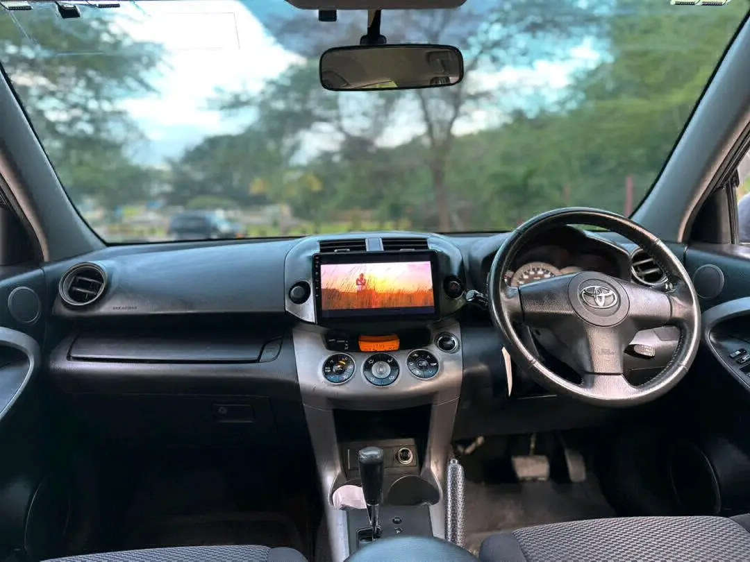 Toyota RAV4 2008 (Miss Tanzania) thumbnail 9