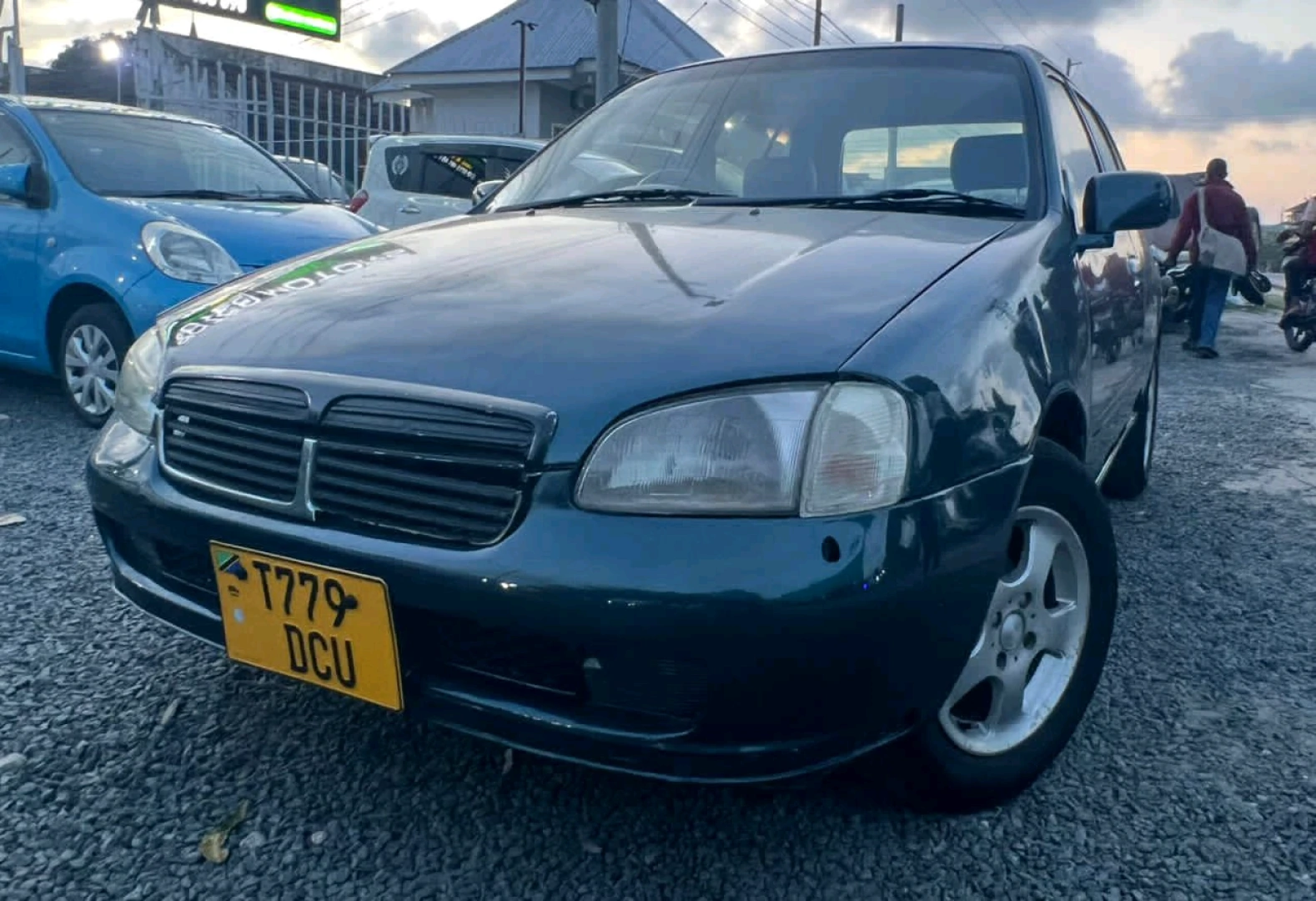 1997 Toyota Starlet 1300cc (Reg DCU) thumbnail 5