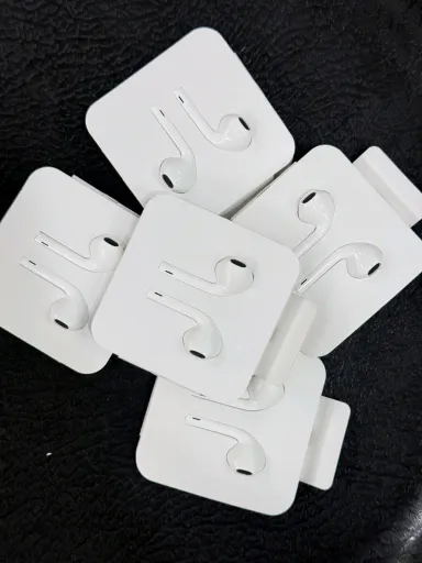 Earphones Original kutoka Apple (Mpyaa)