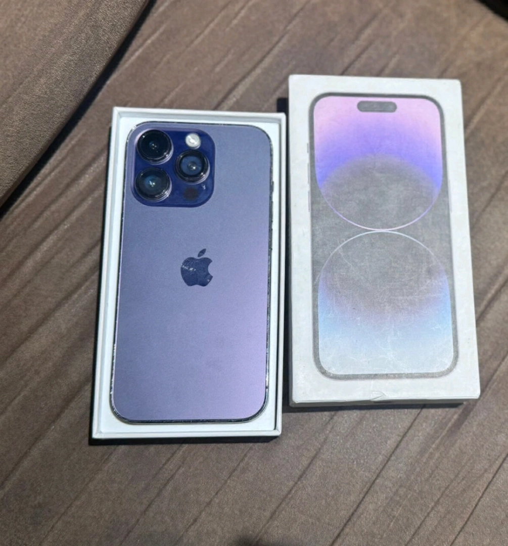 Brand New Apple iPhone 14 Pro Max 256GB (Purple)