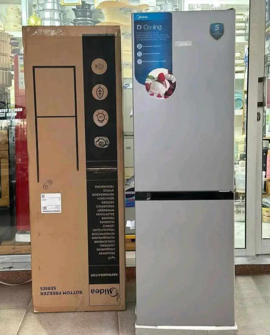 Midea Combi Fridge 174L (Freezer Chini)