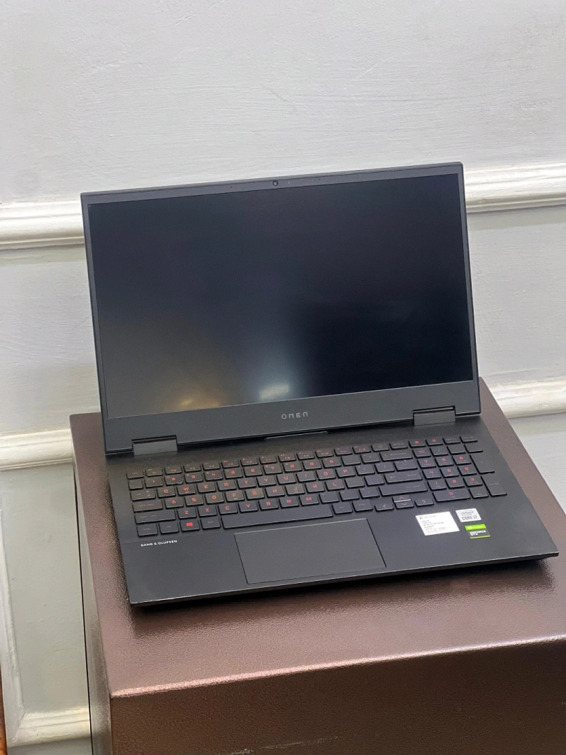 HP OMEN 15-ek Core i7 10th Gen Gaming Laptop thumbnail 3