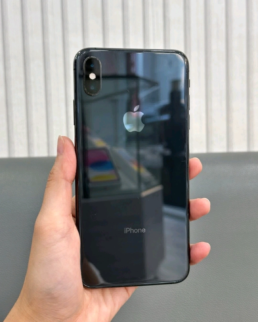 IPhone Xs Max 256GB Used Clean as New