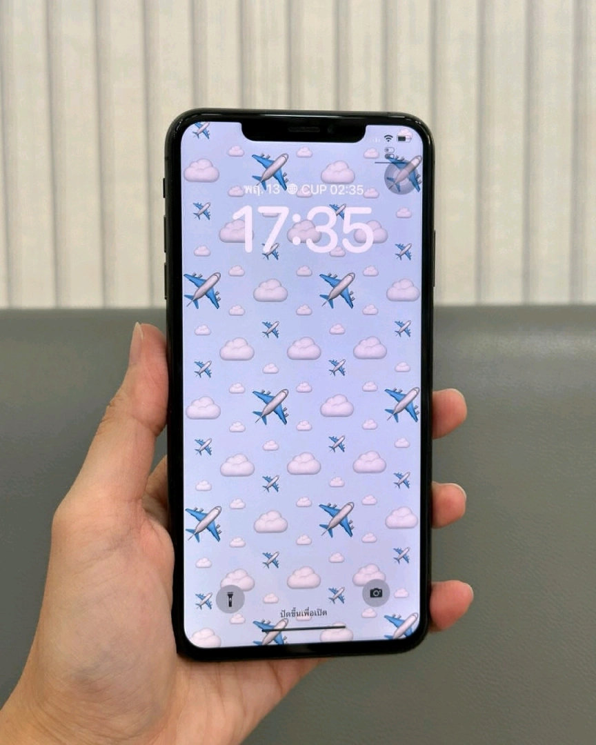 IPhone Xs Max 256GB Used Clean as New thumbnail 2