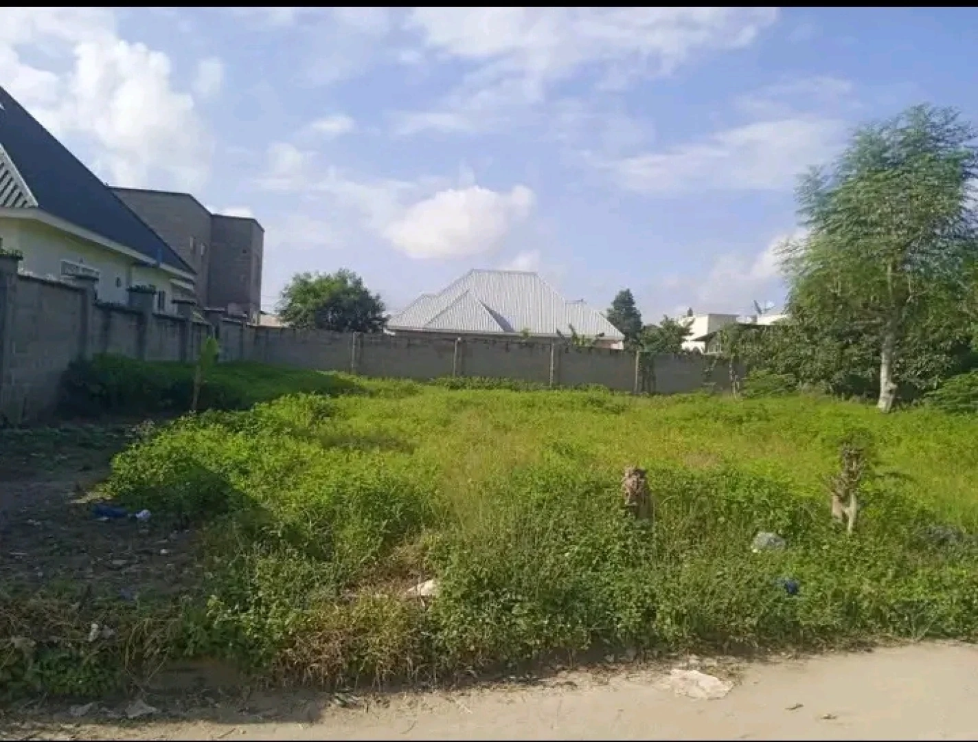 Plot of Land for Sale in Boko Basihaya (1225 sqm)