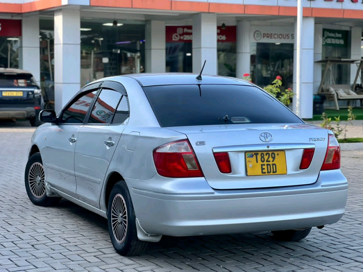 Toyota Premio F Sedan 1490cc Low Mileage thumbnail 4