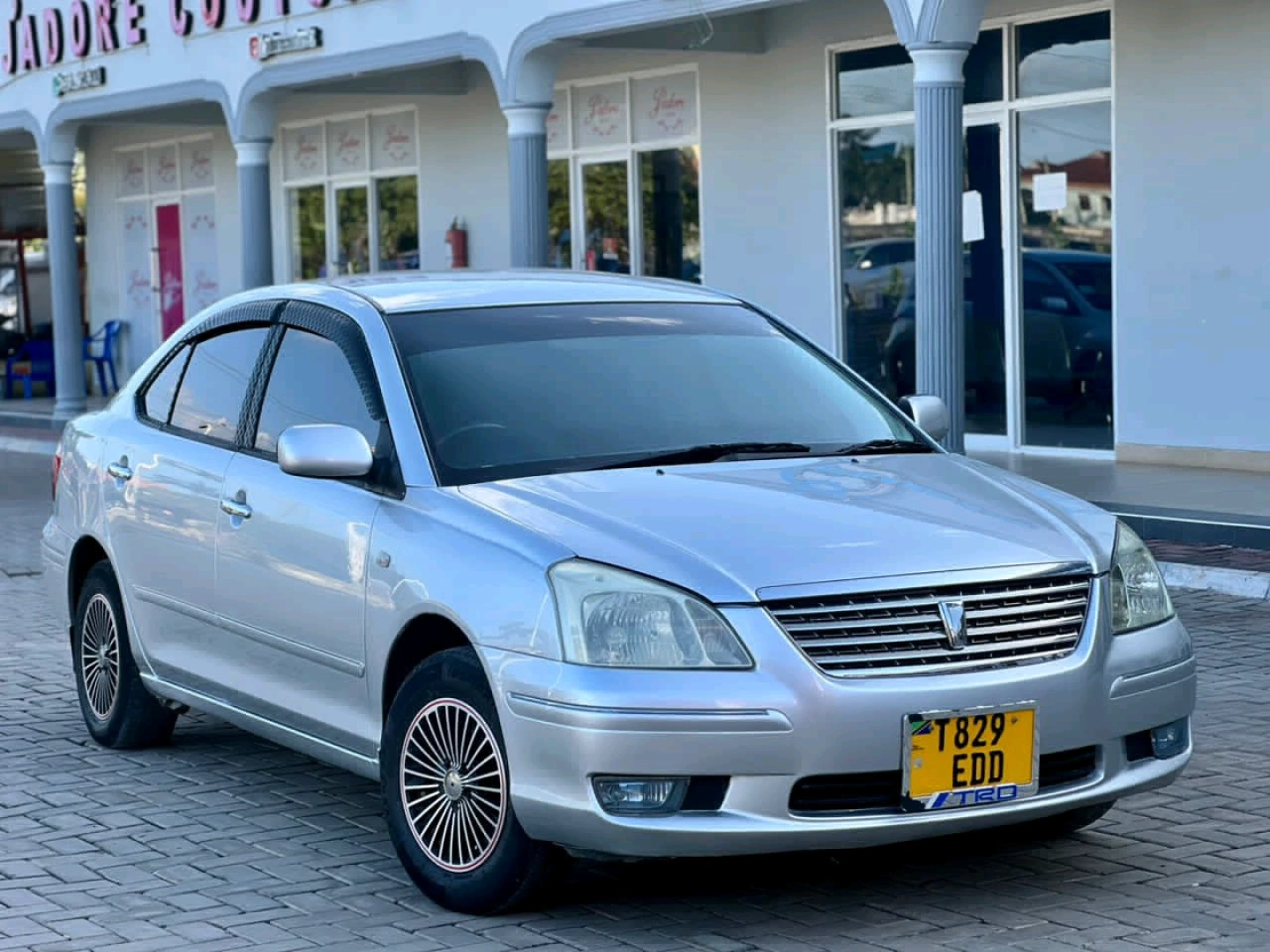 Toyota Premio F Sedan 1490cc Low Mileage thumbnail 5
