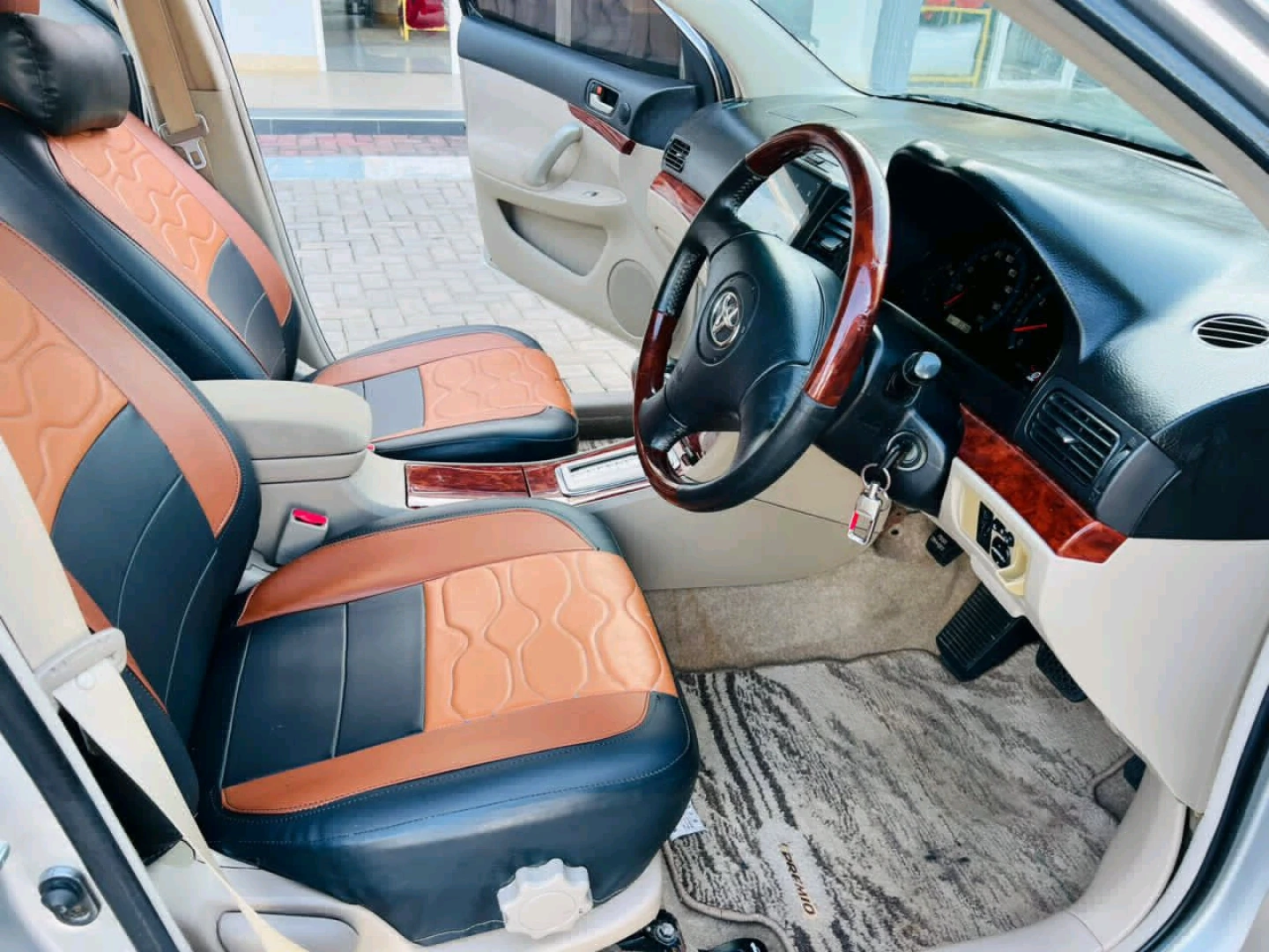 Toyota Premio F Sedan 1490cc Low Mileage thumbnail 7