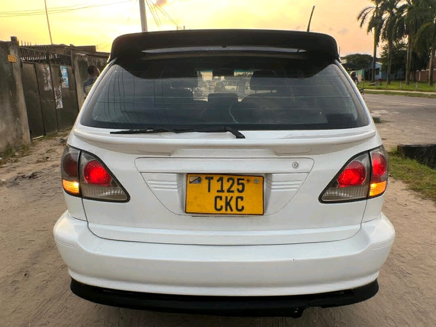 Toyota Harrier Old Model 1998, 2990 CC thumbnail 4