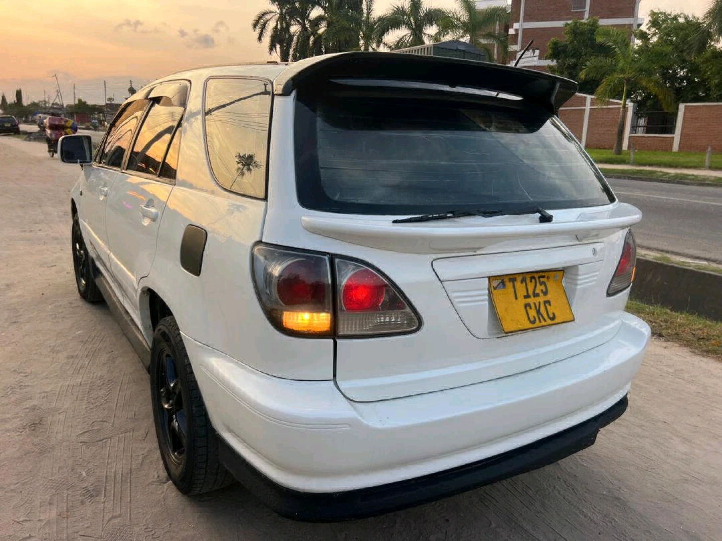 Toyota Harrier Old Model 1998, 2990 CC thumbnail 6