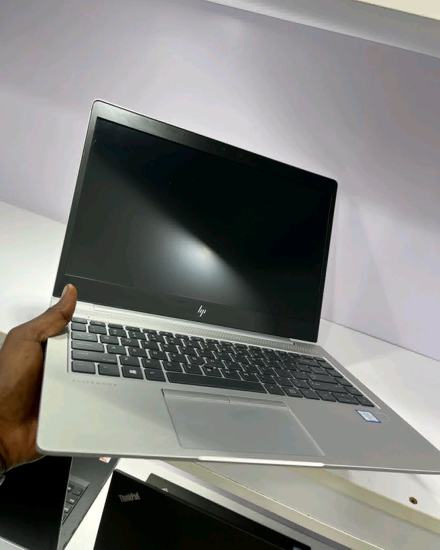 HP EliteBook 830 G5 Laptop Core i5 7th Gen thumbnail 5