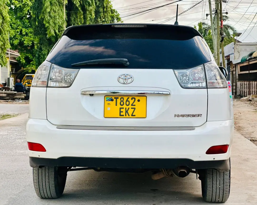 Toyota Harrier 2006 EKZ thumbnail 2