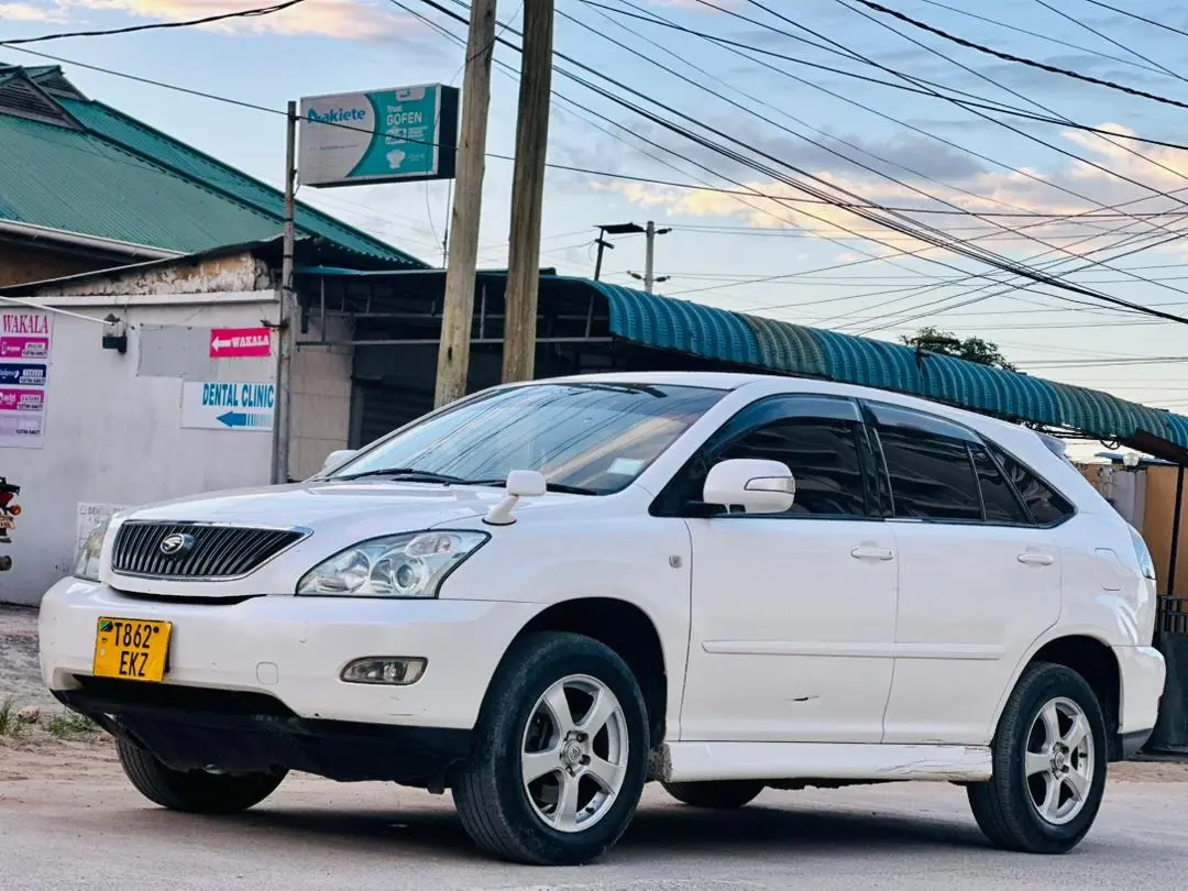 Toyota Harrier 2006 EKZ thumbnail 3