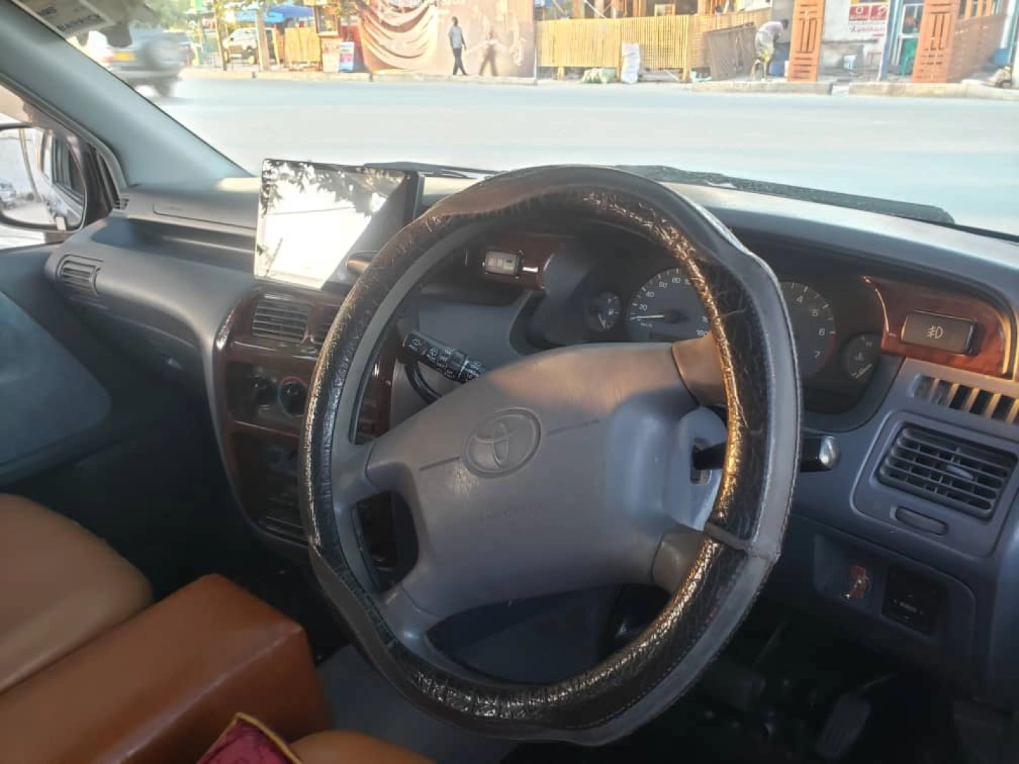 Used Toyota Noah Sr40 Van 3S Engine Full AC thumbnail 4