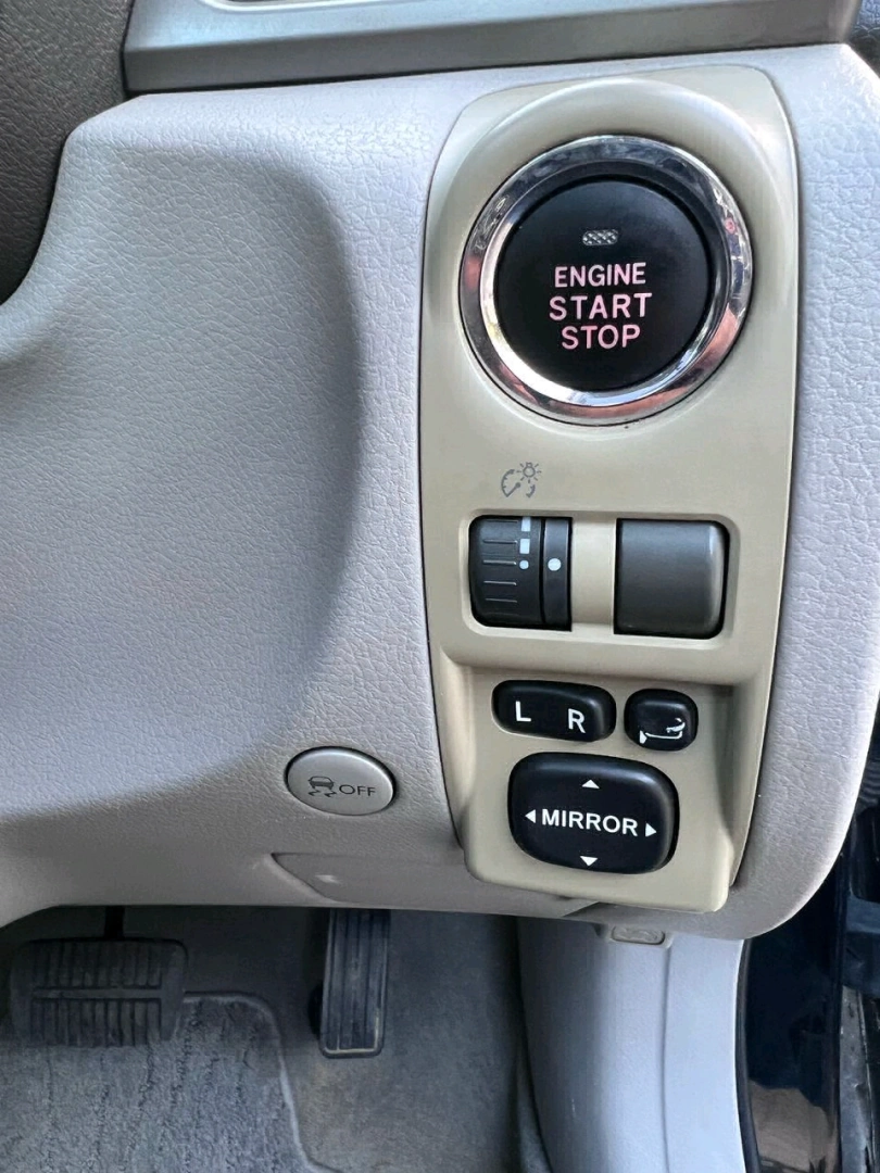 Black Subaru Forester 2009 SUV, 1990cc, Push Start thumbnail 6