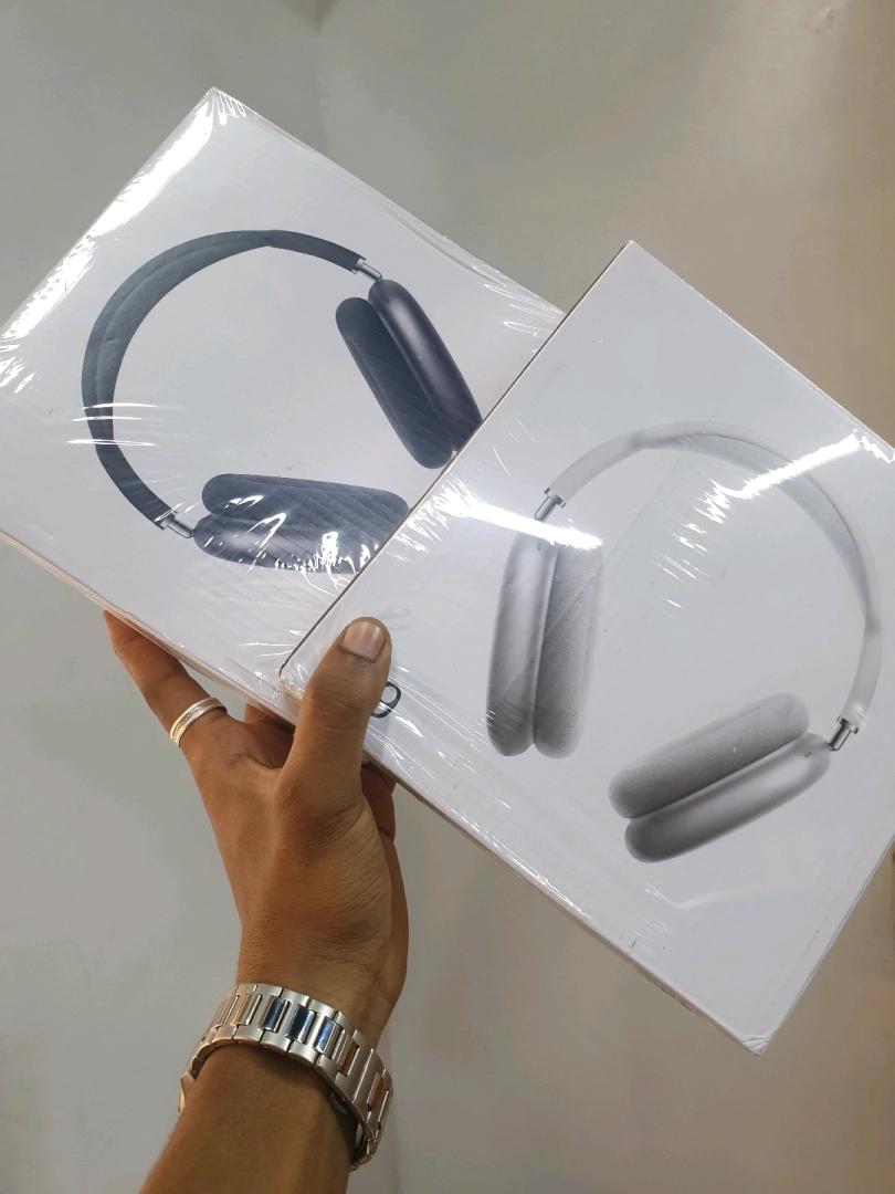 P9 Wireless Headsets thumbnail 3