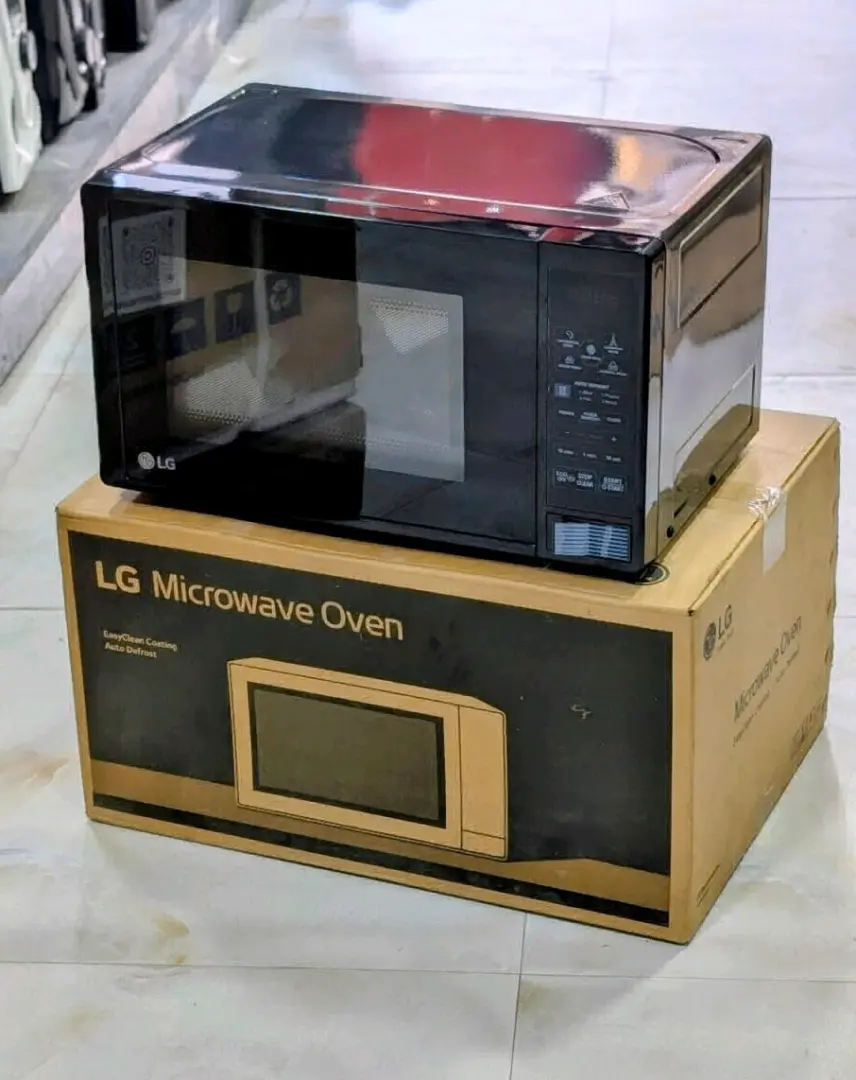 New Black LG 20L Microwave Oven