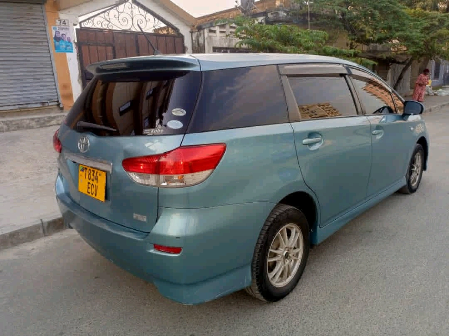 Toyota Wish New Model 2010 ECV thumbnail 4