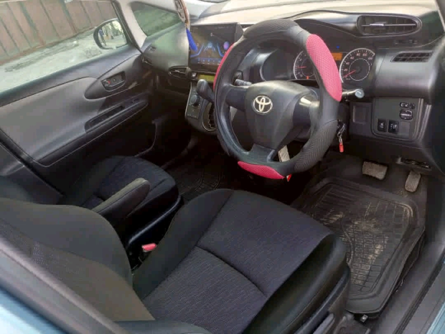 Toyota Wish New Model 2010 ECV thumbnail 7