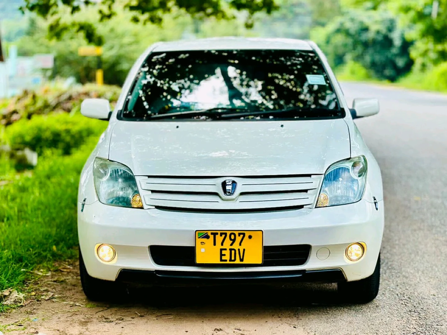 Toyota Ist 2004 (1490 CC) for Sale in Mwanza
