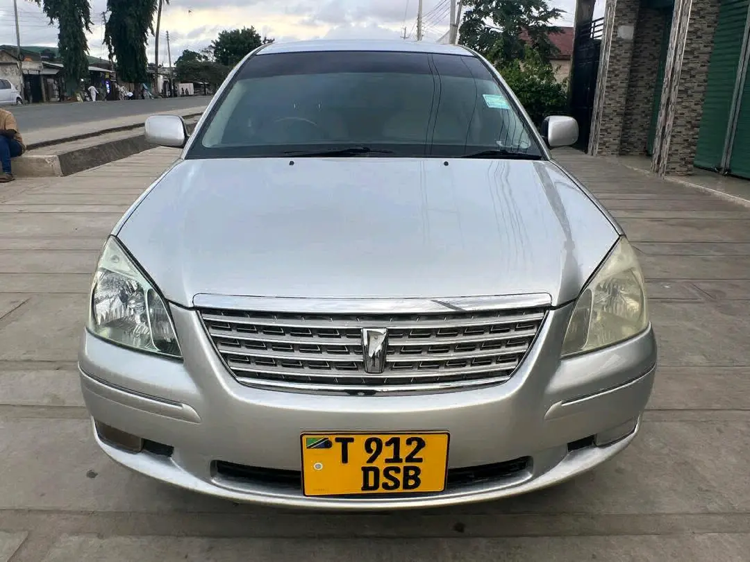 Mazda Hatchback (or Toyota Premio mentioned) thumbnail 2