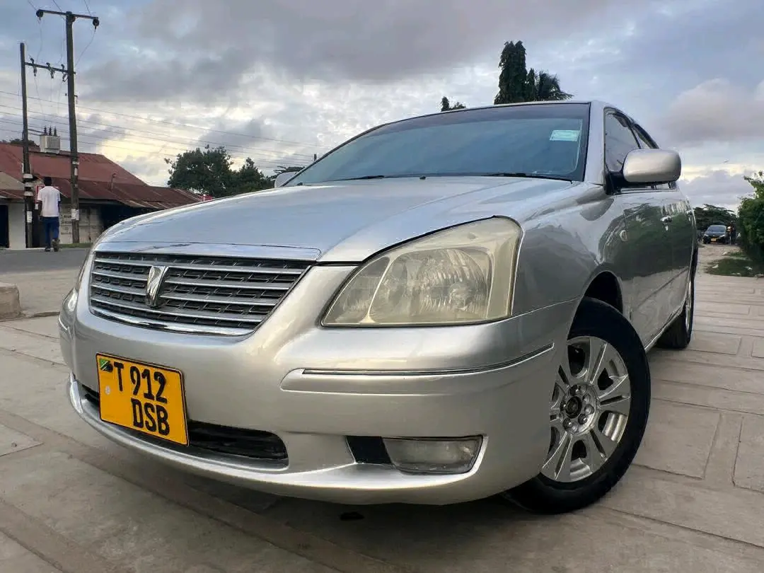 Mazda Hatchback (or Toyota Premio mentioned) thumbnail 3